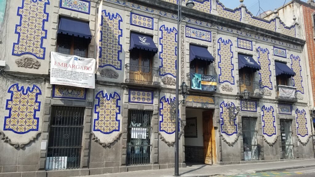 Talavera factory and shop in Puebla, Mexico